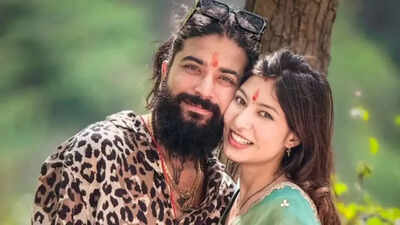 Anurag Dobhal patches up with wife Ritika Chauhan amid the family feud; the couple open up about their struggles