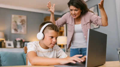 5 expert parenting tips to protect your child from social media, gaming addiction