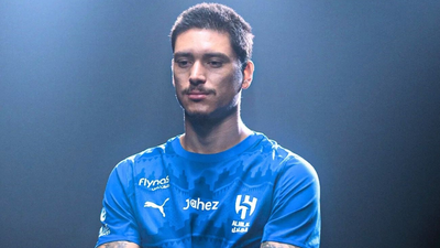 Darwin Núñez set to leave Al-Hilal just months after joining as Benzema's arrival pushes him out of squad