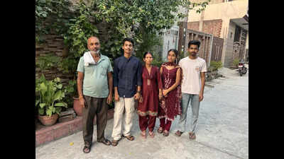 E-rickshaw driver’s son secures 3rd rank in Punjab Class X board exams