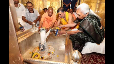 Invaders who tried to erase Sanatan turned to dust: Yogi