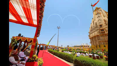 Prime Minister Narendra Modi witnesses IAF Suryakiran flypast at Somnath temple