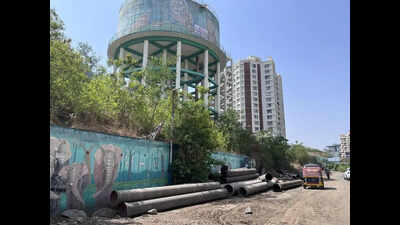 PMC commissioner promises quick redressal for alleged fleecing of Mohammadwadi residents for water connections