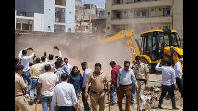Offices to liquor dens, gangsters’ properties on govt land razed