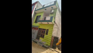 Offices to liquor dens, gangsters’ properties on govt land razed
