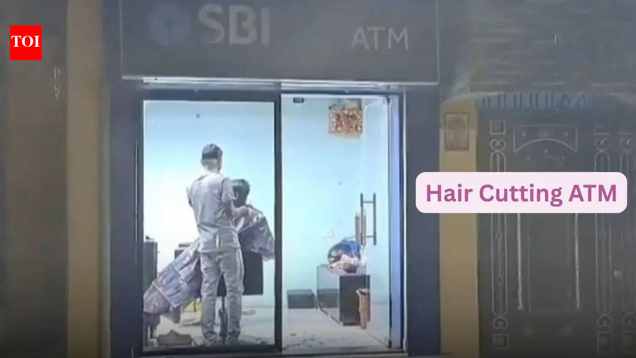 Is Danapur’s ‘Hair Cutting ATM’ is Bihar’s latest travel attraction that is breaking the internet?