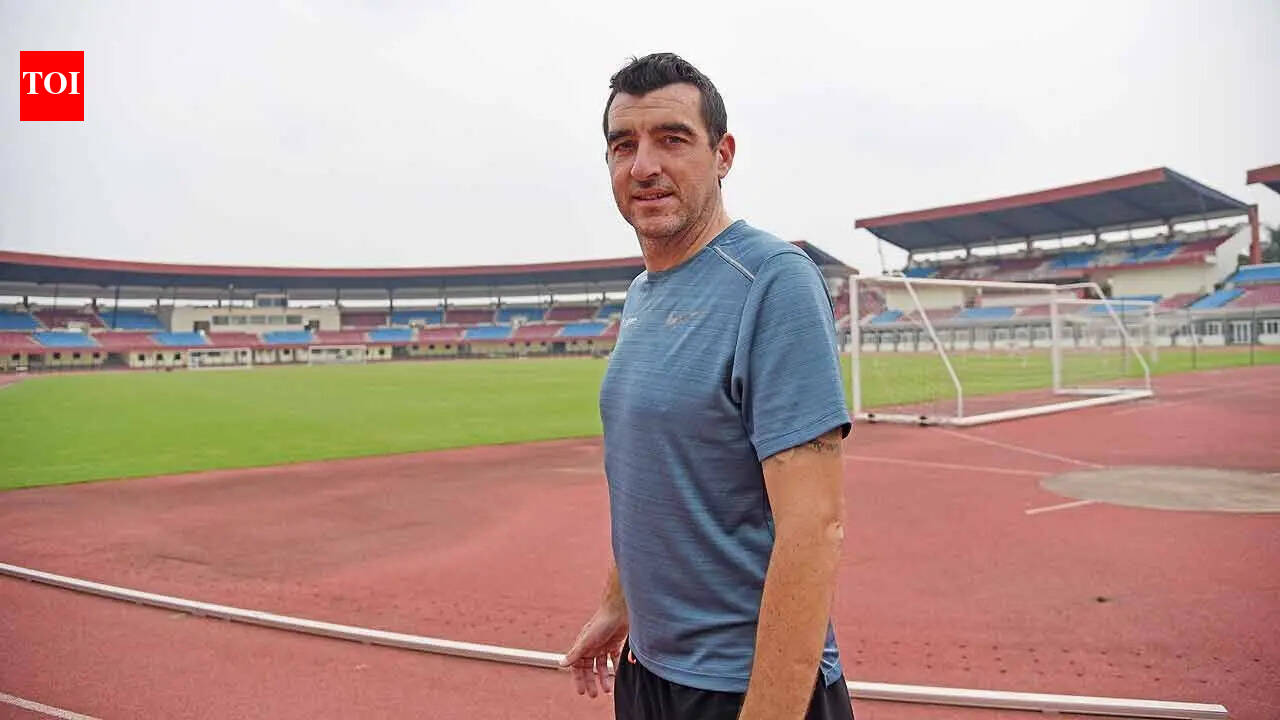 Lack of exposure hurting 4x100m team: India head coach James Hillier