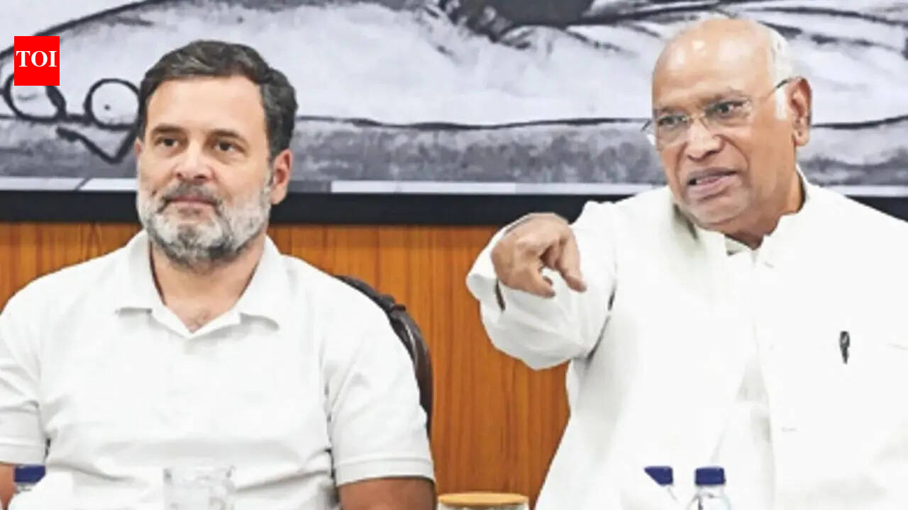 Kerala CM decision nears? Rahul Gandhi to consult former KPCC chiefs as delay irks ally IUML