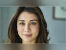 Amrita defends Deepika's 8 hour shift demand