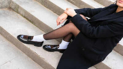 Loafers without socks? Not so effortless anymore
