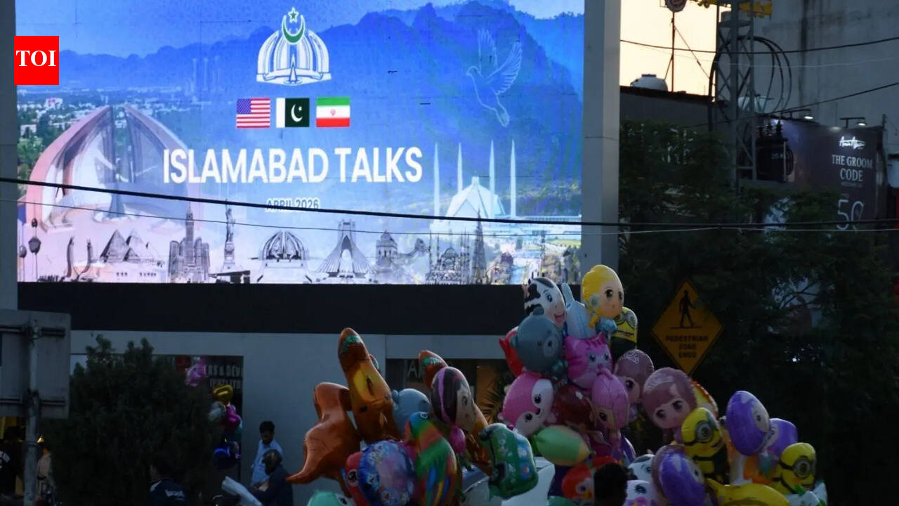 Pakistan admits Iranian jets parked at its airbase, offers vague defence