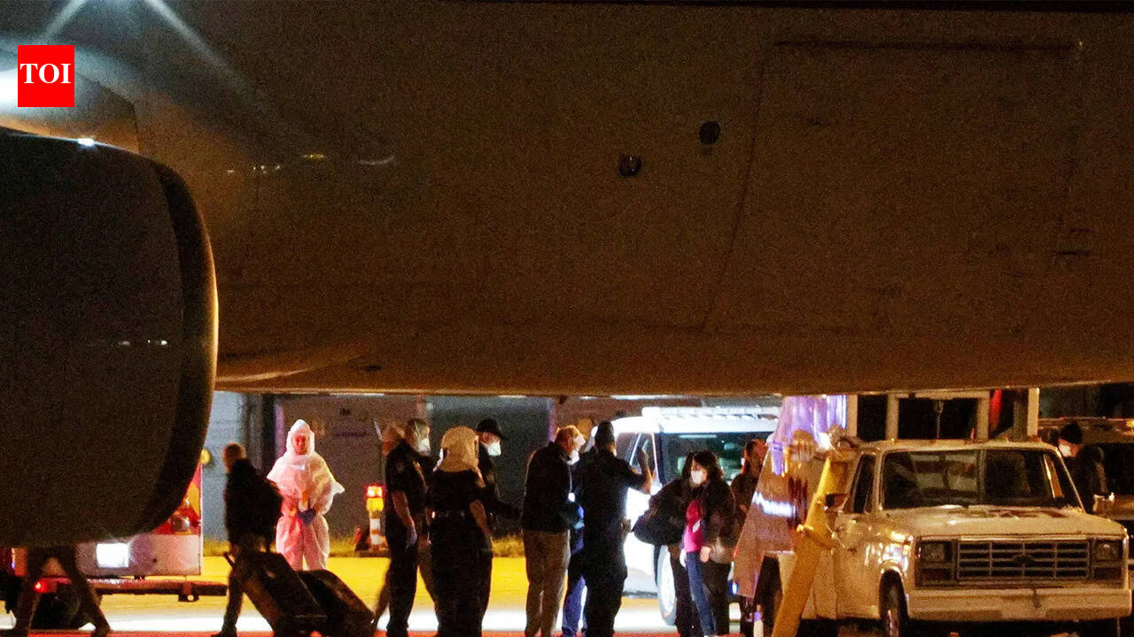 Omaha quarantine: US passengers from Hantavirus-hit cruise ship arrive for specialised monitoring