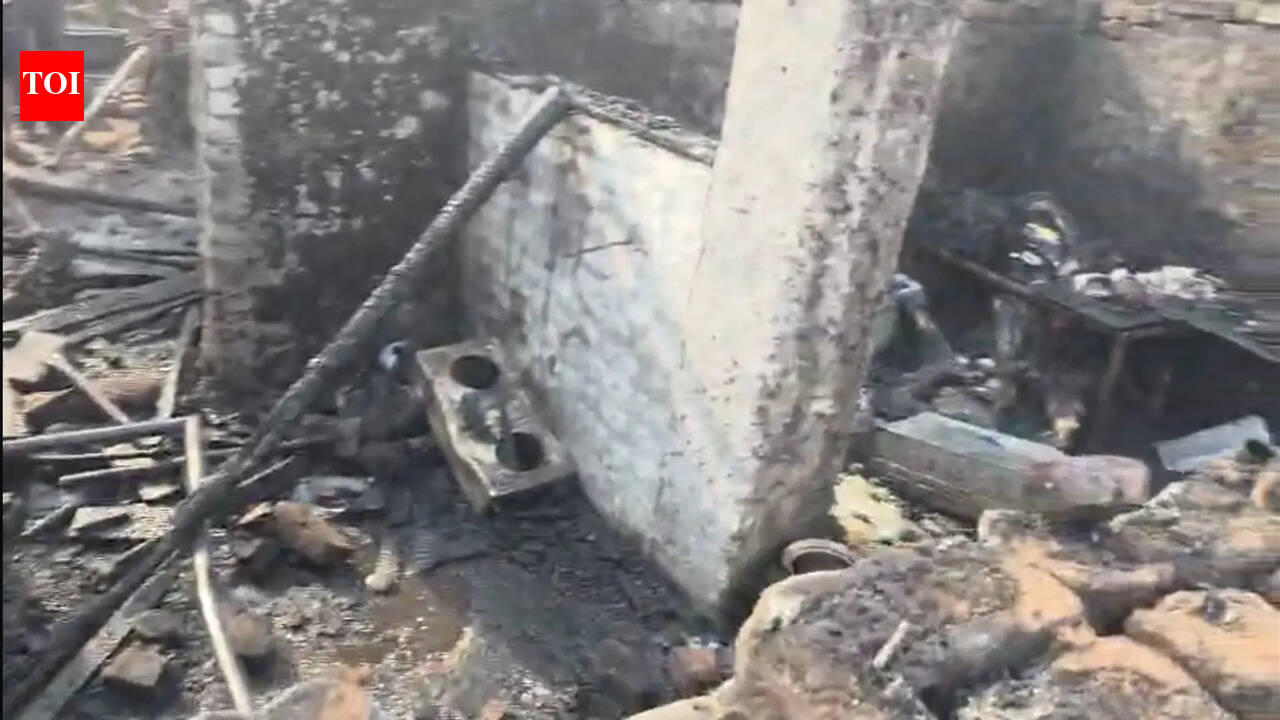 Chhattisgarh: Cylinder blast wipes out family of four, including toddler charred to death in Durg