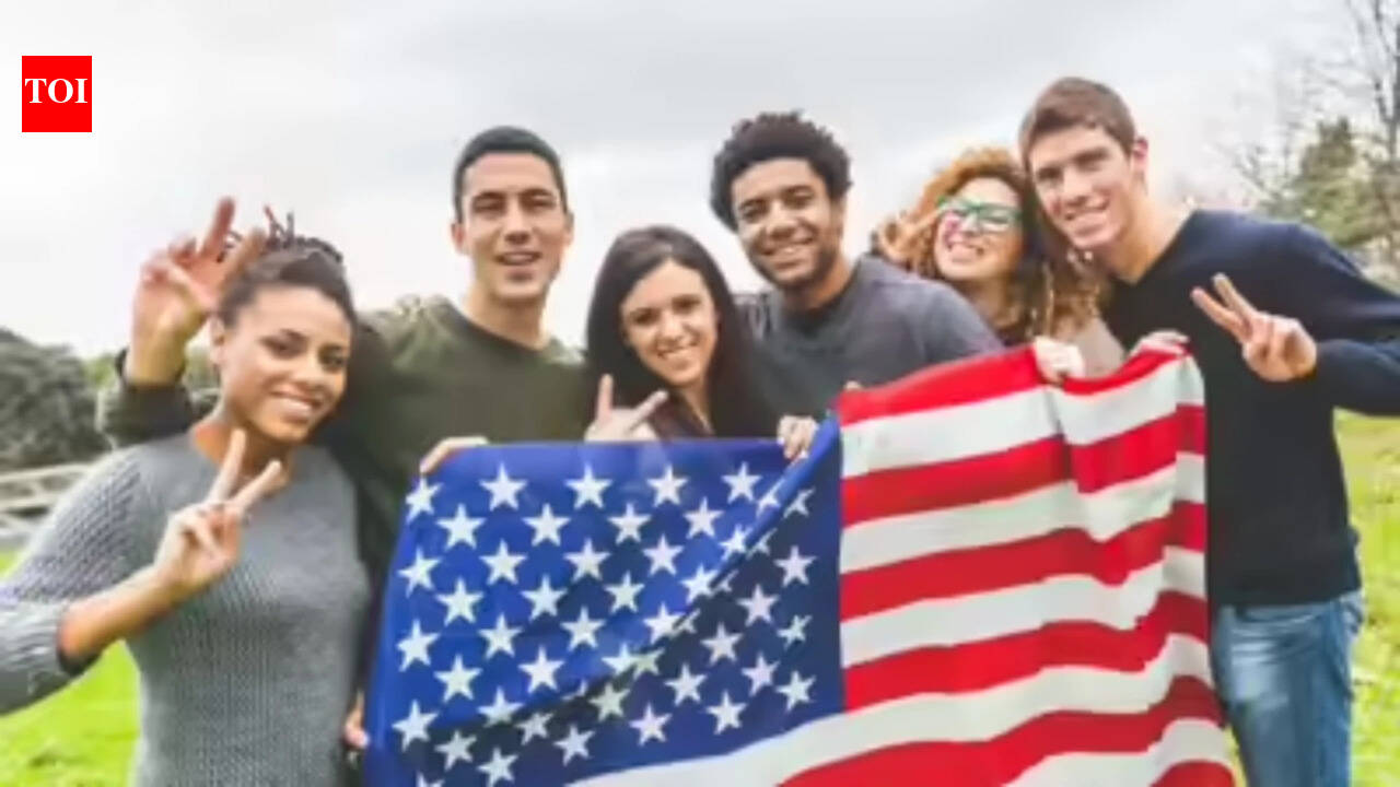Foreign student enrolment at US universities falls by 20% amid ‘restrictive gov. policies’