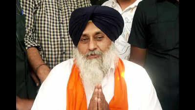Sukhbir appears in Chandigarh court as Kotkapura firing trial starts