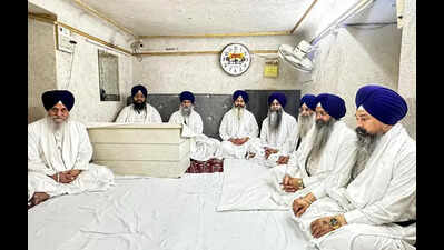 Amend anti-sacrilege law: Sikh clergy to CM