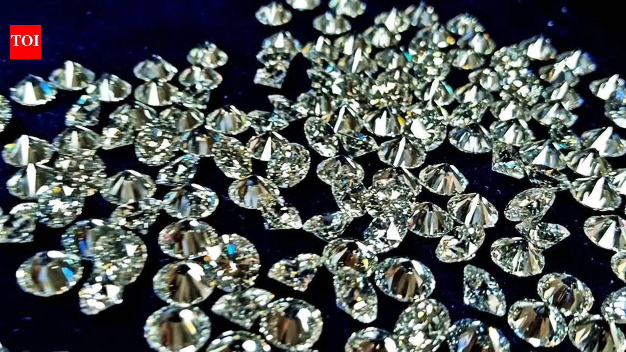 DRI unearths racket of polished diamonds import in SurSEZ