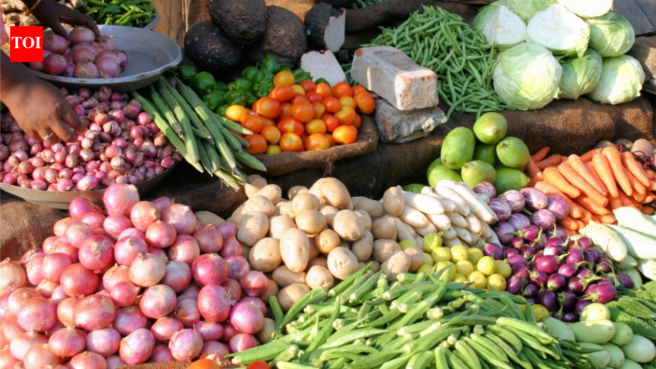 Summer is on: Tomato prices jump to Rs 50/kg