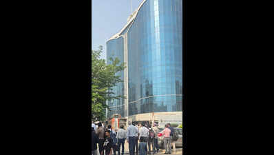 AC short circuit sparks panic, evacuation at GMDA office in Gurgaon Sector 44