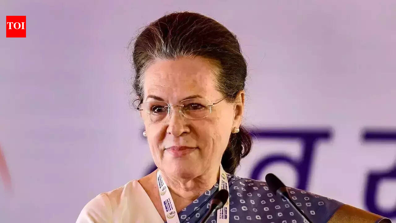 Congress leader Sonia Gandhi admitted to Gurgaon’s Medanta Hospital