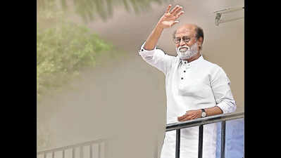 I was waving, but no one saw me. My ego was crushed: Rajinikanth