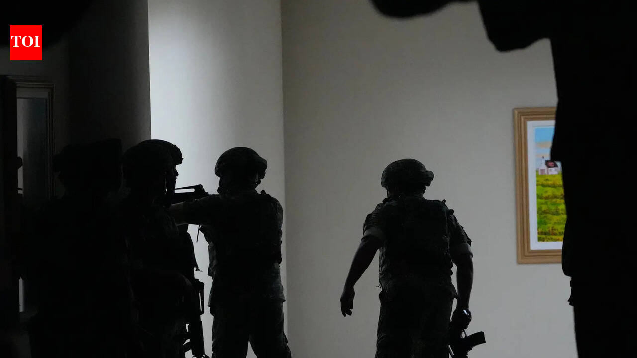Watch: Gunshots heard at Philippine Senate, lawmakers run for cover