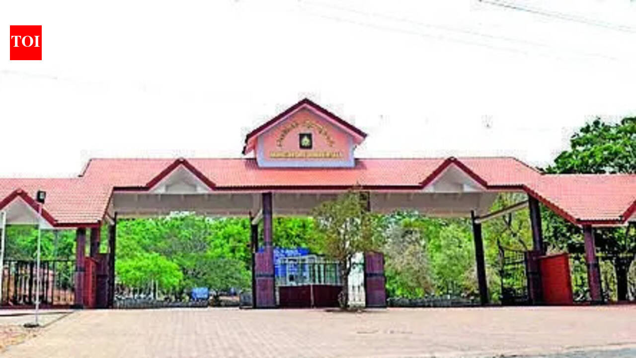 UUCMS digital evaluation pilot at three Karnataka institutions