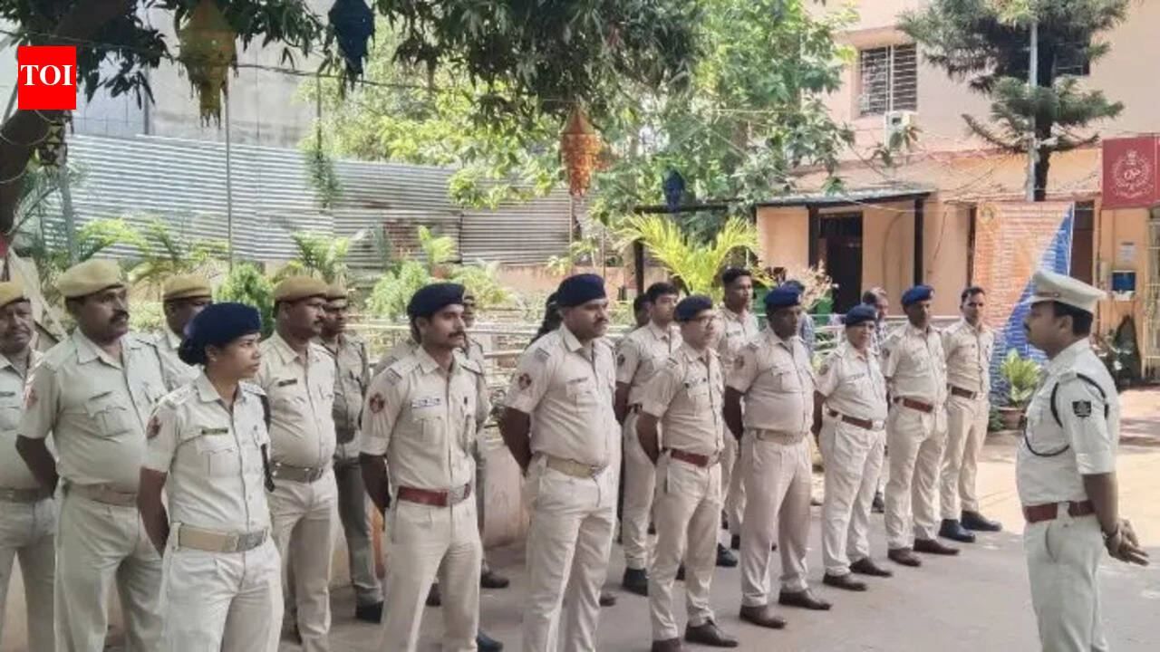 Residents decry cops’ recording of reels amid recent spate of crimes