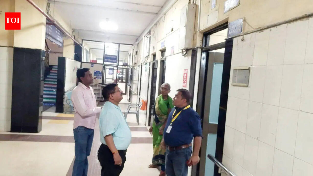 Docs found absent at district hospital in surprise inspection, notices served