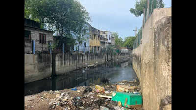Untreated sewage flows into Kodungaiyur canals non-stop