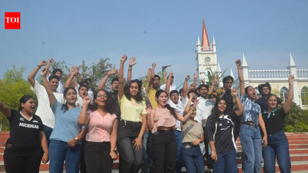 With 99.6% score, Sonakshi brings pride to school, city