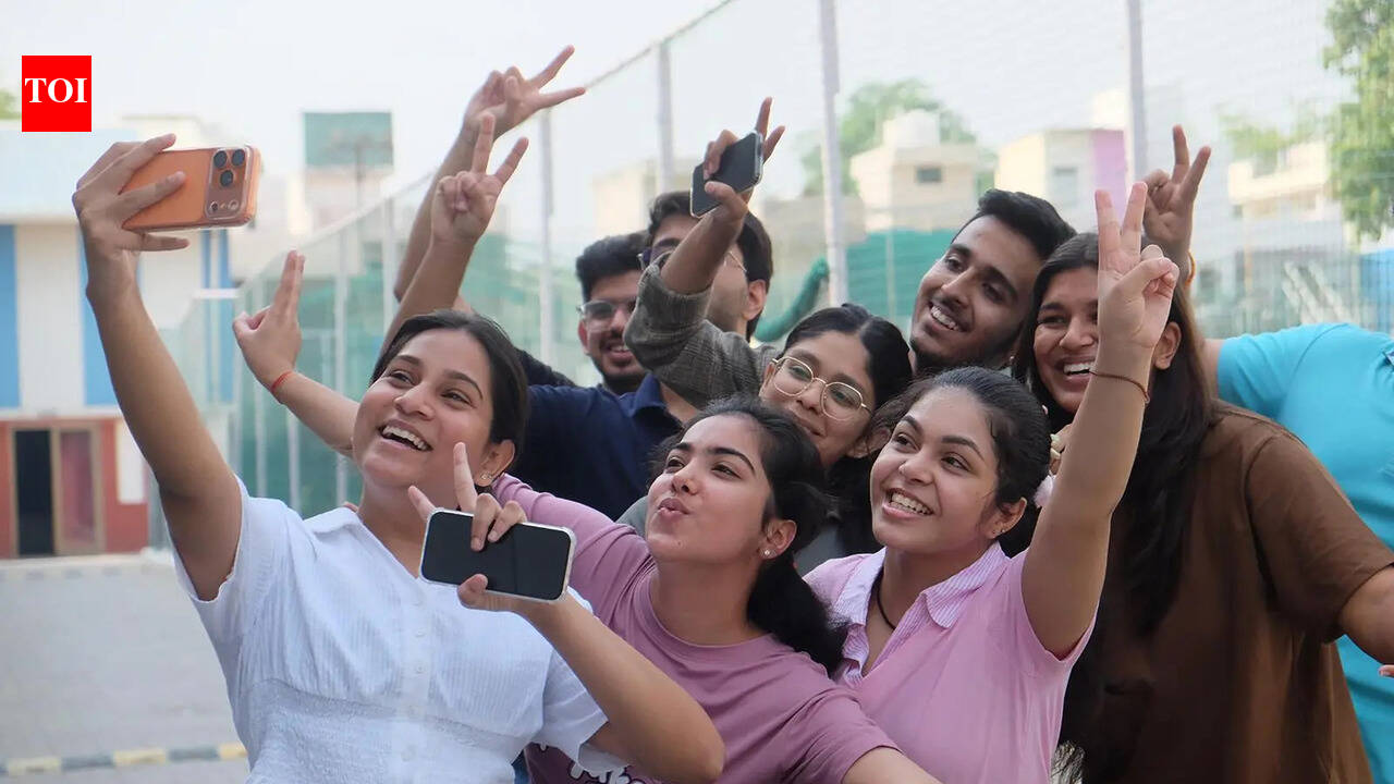 CBSE Class 12 boards: Gurgaon region records 88.4% pass rate