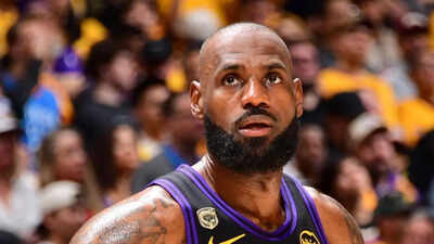  Golden State Warriors projected to pull off massive Lakers sign-and-trade for 22-time All-Star to pair with Stephen Curry