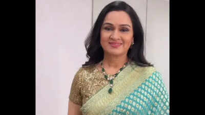 Padmini Kolhapure opens up on how Rishi Kapoor made her first song as a leading lady comfortable