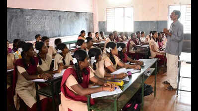 NEET aspirants in Chennai rush back from vacation & head straight to coaching for re-exam prep