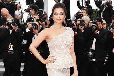 What will Ash wear at Cannes?