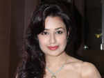 Yuvika Chaudhary @ D'damas store