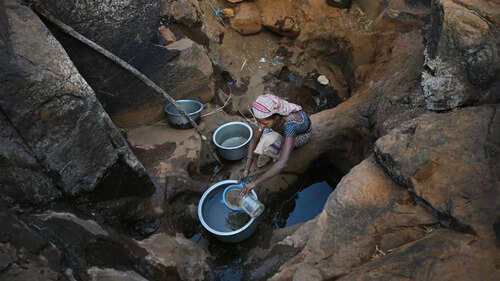 Just 122km from Mumbai, kids from this village trek for hours to fetch drinking water