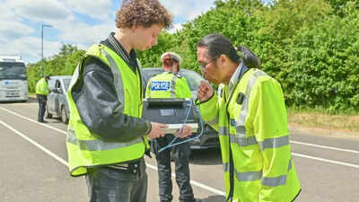 UK launches world-first roadside ‘laughing gas’ breath test in southern England: New device targets growing drug-driving crisis on roads