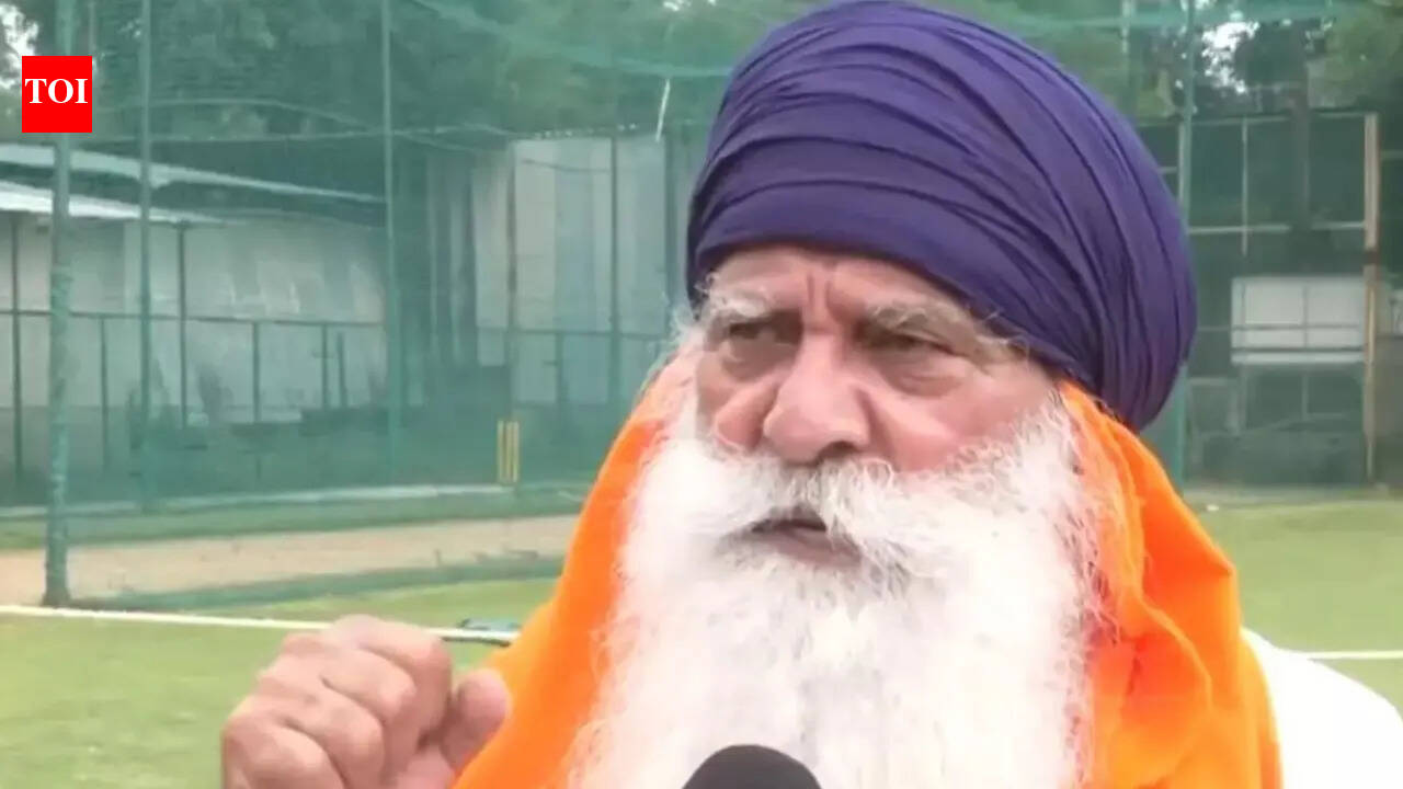 FIR registered against Yograj Singh over alleged derogatory remarks against women in web series