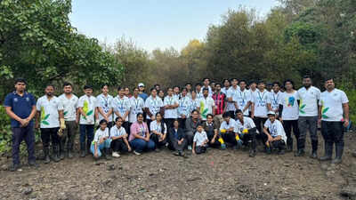 ‘Mangrove Soldiers’ to mark 300 weeks of coastal cleanup in Navi Mumbai on Sunday