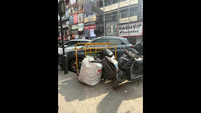 Garbage menace chokes Brigade Road in Bengaluru, affects business