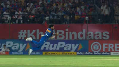 MI's Raj Bawa flies to his left to complete stunning catch in IPL vs PBKS - Watch