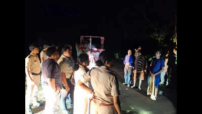 14 detained in Nayagarh for illegal sand mining