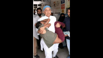 MLA carries patient at CHC sparks row