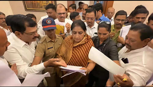 Overlooked for MLC polls, Anand Paranjape quits NCP and joins Shiv Sena