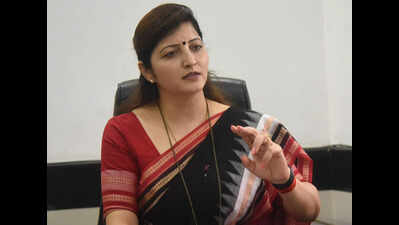 ED quizzes NCP politician Rupali Chakankar for 8 hours over Kharat links