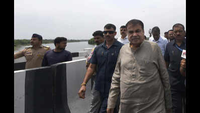 Palkhi route will be ready by year-end, says Gadkari after inspecting work progress by pvt bus in line with PM’s austerity appeal