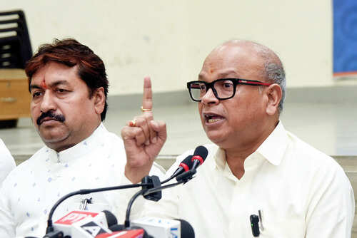 Congress slams state govt over &lsquo;slow&rsquo; Patna Metro work