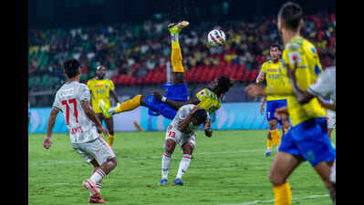 Out of contract, footballers fret over future